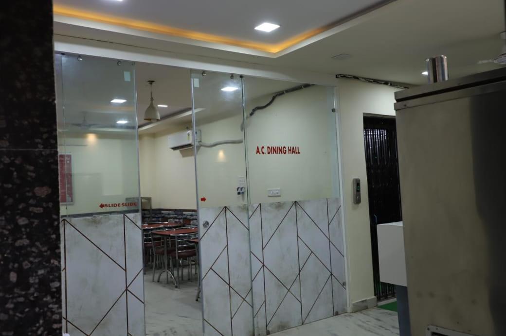 Hotel Mangal Bhog Nāthdwāra Zewnętrze zdjęcie