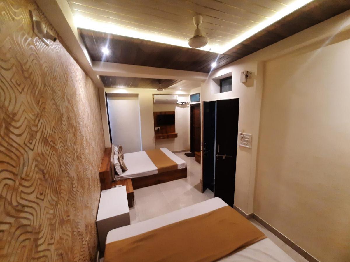 Hotel Mangal Bhog Nāthdwāra Zewnętrze zdjęcie